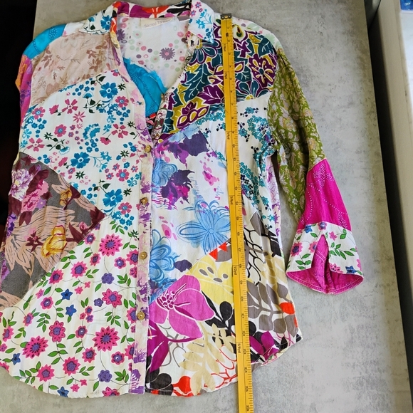 Sacred Threads Boho Patchwork Floral Button Down Top Hippie Size Small - Picture 11 of 14